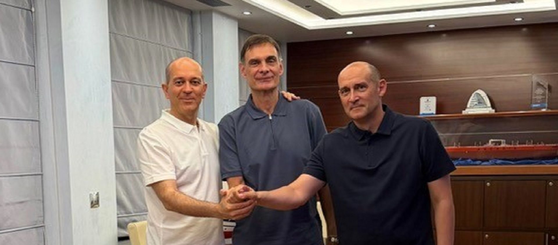 Ολυμπιακός: Με Μπαρτζώκα στο… τιμόνι μέχρι το 2029 – Επίσημη η επέκταση της συνεργασίας