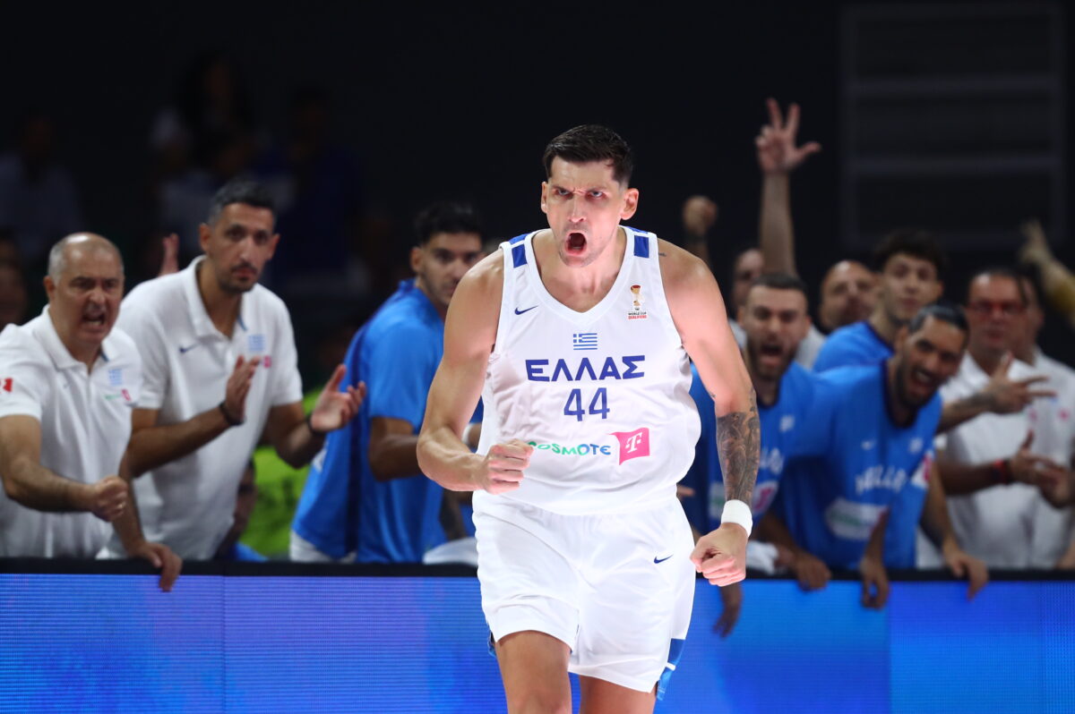 Η Εθνική λύγισε την Ισπανία στην παράταση και έμεινε ζωντανή