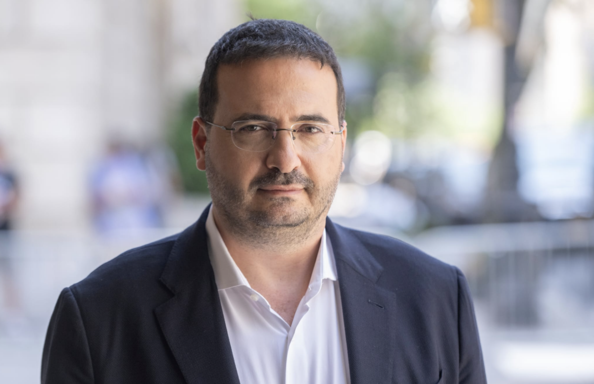 Ο Όφερ Γιανάι έκανε ένα βήμα πίσω: Η Χάποελ Τελ Αβίβ περνά από το “one-man show” σε νέο μοντέλο διοίκησης