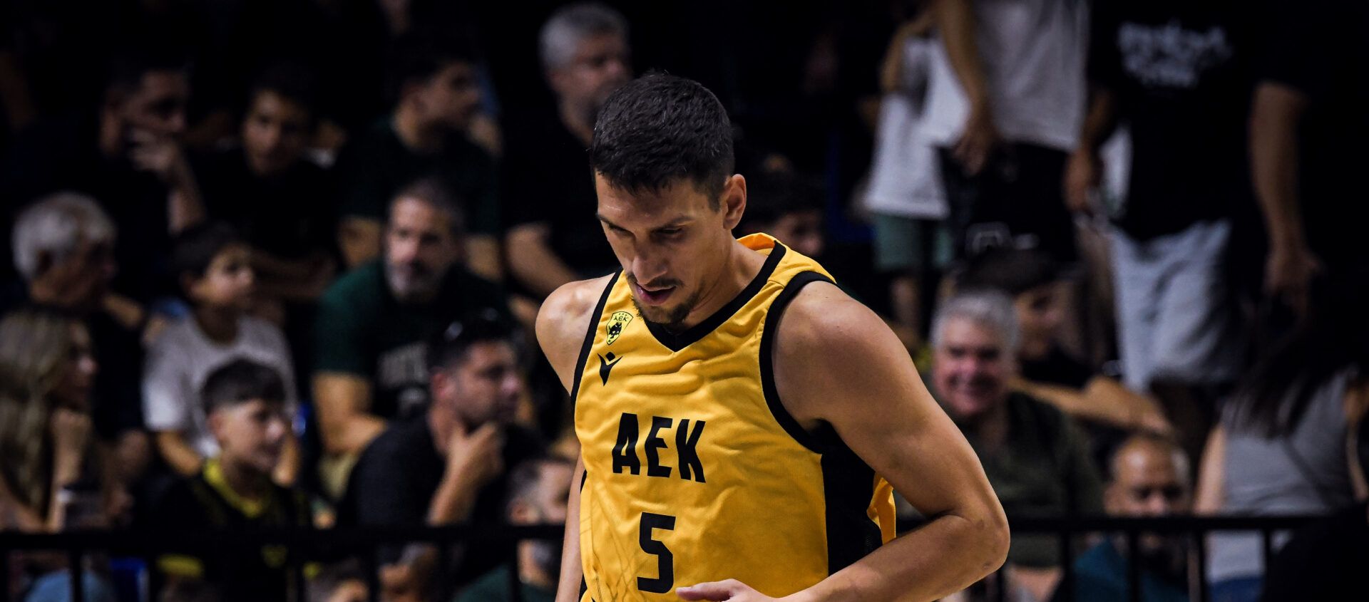 Να πούμε μια αλήθεια για τον Γιαννούλη Λαρεντζάκη;