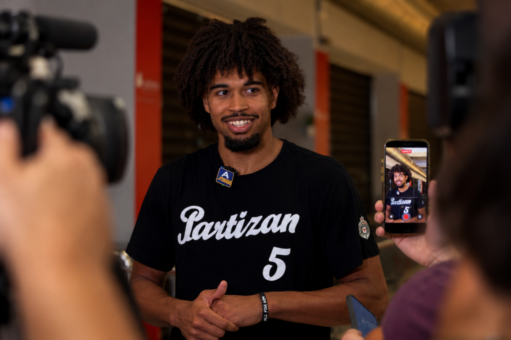 Ethan Thompson