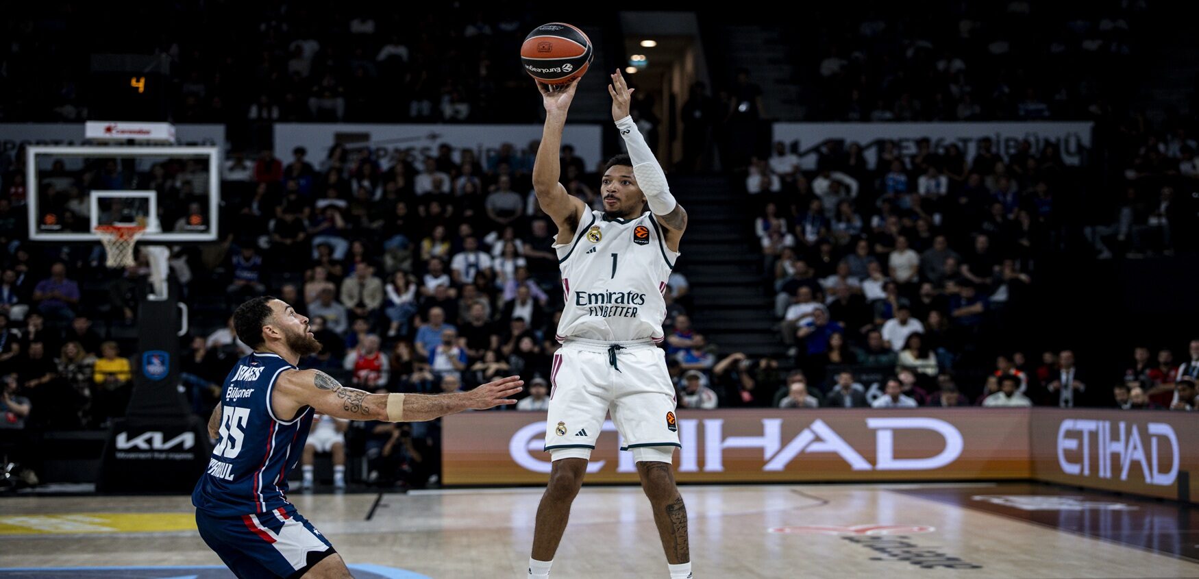 Real Madrid in search of its missing Three-pointers