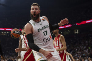 Jonas Valanciunas