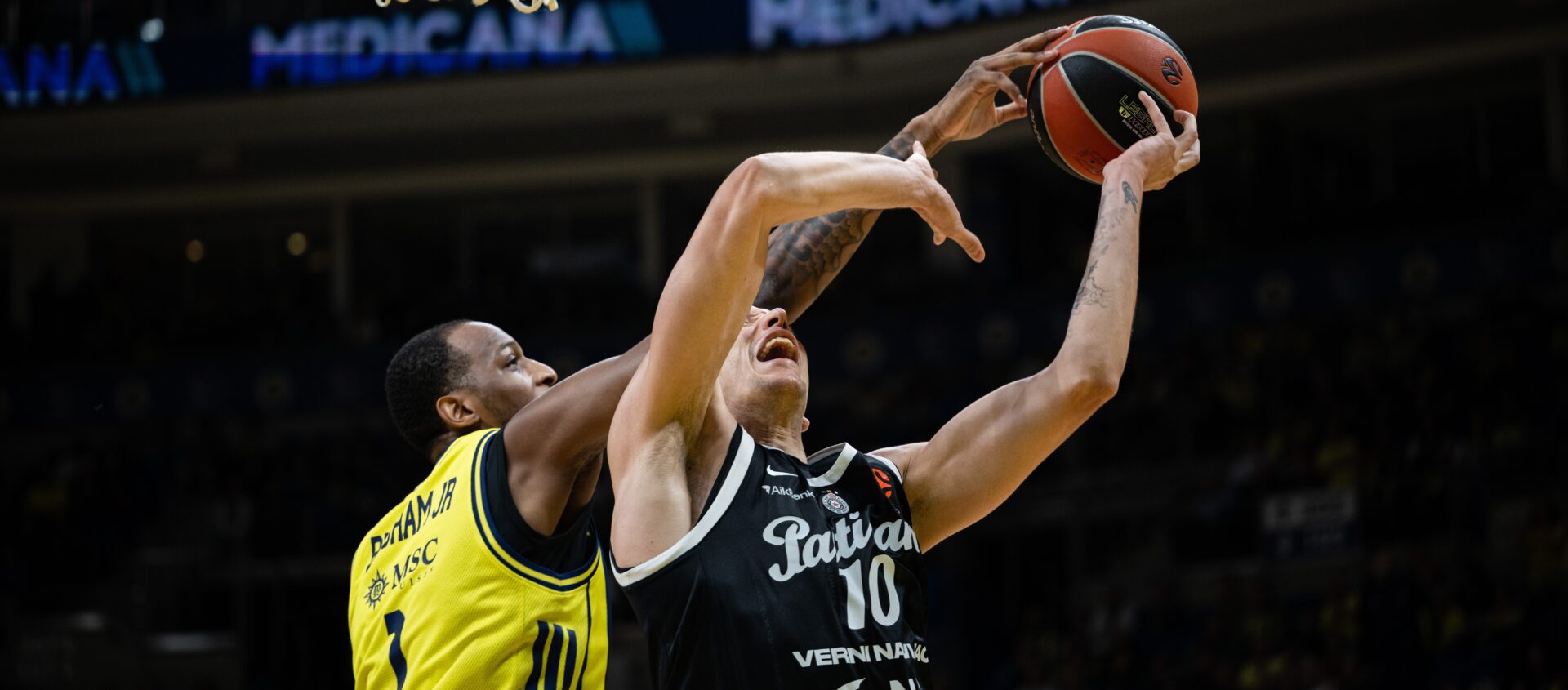 14 Blocks and a EuroLeague Record: Fenerbahce’s Defensive Statement