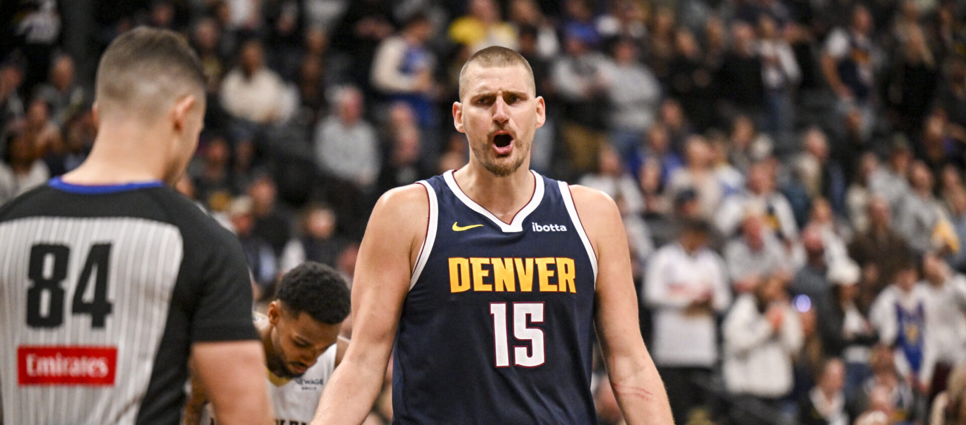 Jokić Has Had Enough of Denver’s Impatient Fans